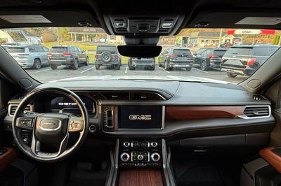 2024 GMC Yukon XL Denali Ultimate