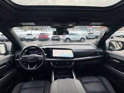 2025 Chevrolet Tahoe RST