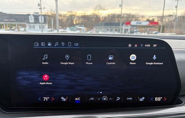 2025 Chevrolet Tahoe RST