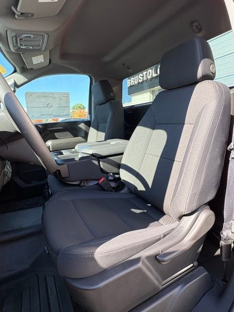 2025 GMC Sierra 2500 HD Pro