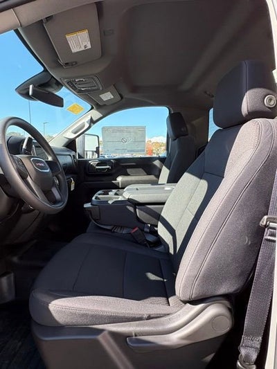 2025 GMC Sierra 2500 HD Pro