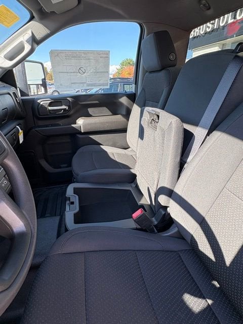 2025 GMC Sierra 2500 HD Pro