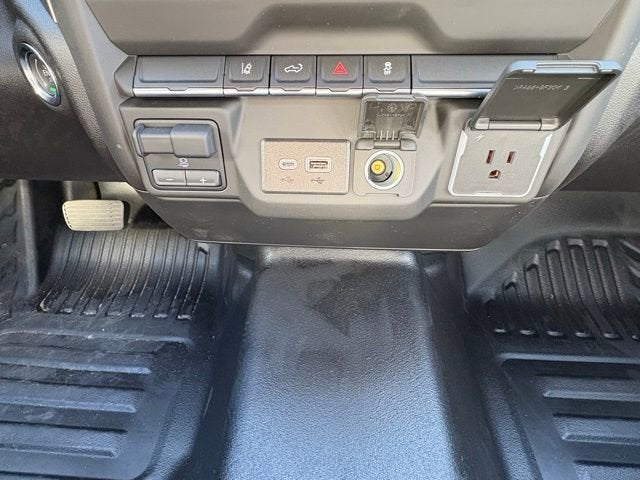 2025 GMC Sierra 2500 HD Pro