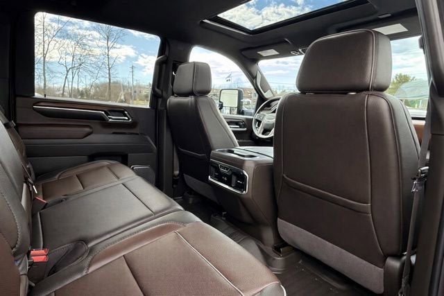 2024 GMC Sierra 2500 HD Denali