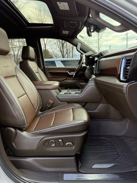 2024 GMC Sierra 3500 HD Denali