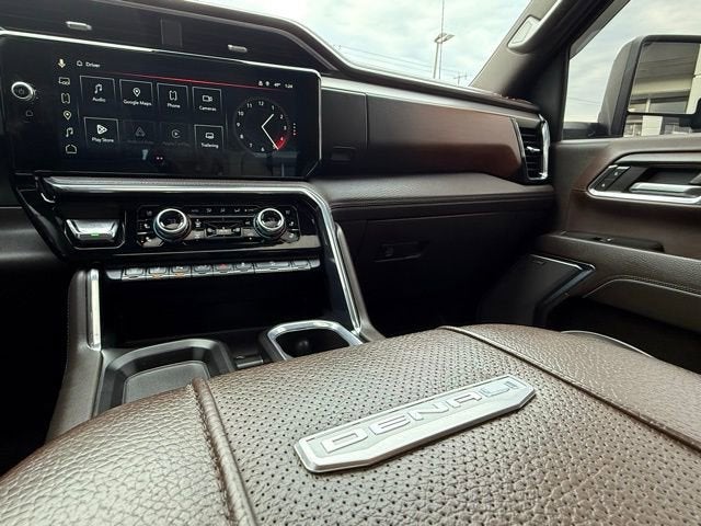 2024 GMC Sierra 3500 HD Denali