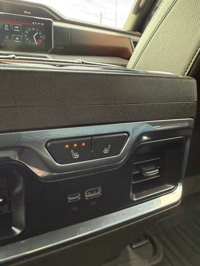 2024 GMC Sierra 3500 HD Denali