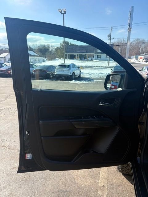 2021 GMC Canyon AT4 - Leather