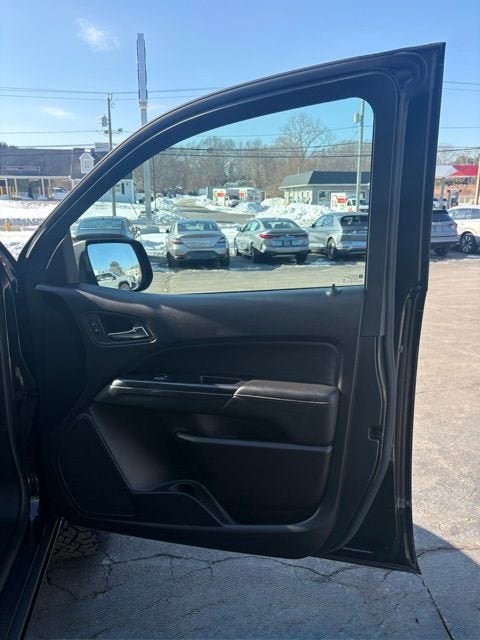 2021 GMC Canyon AT4 - Leather