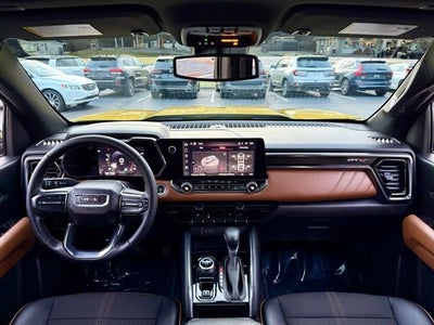 2023 GMC Canyon AT4