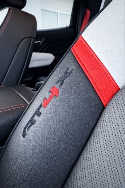 2023 GMC Canyon AT4X