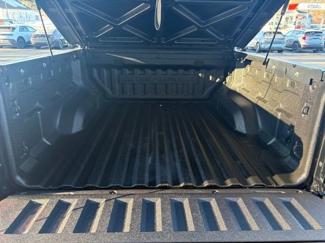 2023 GMC Canyon Denali