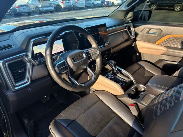 2023 GMC Canyon Denali