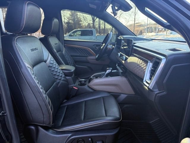 2023 GMC Canyon Denali