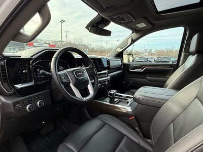 2025 GMC Sierra 1500 Elevation