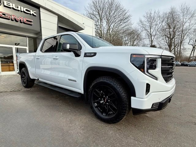 2025 GMC Sierra 1500 Elevation