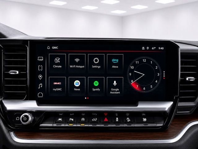 2025 GMC Sierra 1500 Elevation