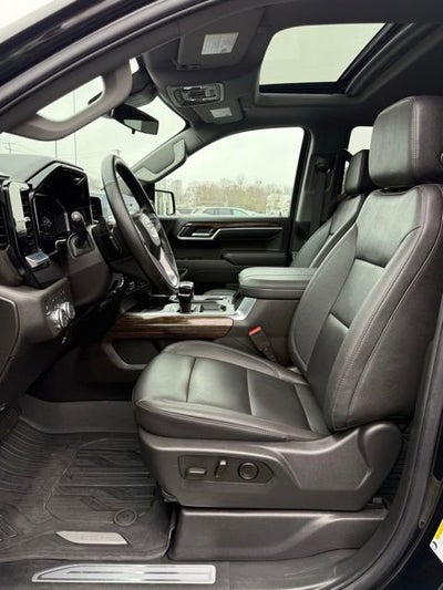 2025 GMC Sierra 1500 Elevation