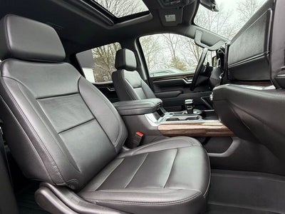 2025 GMC Sierra 1500 Elevation