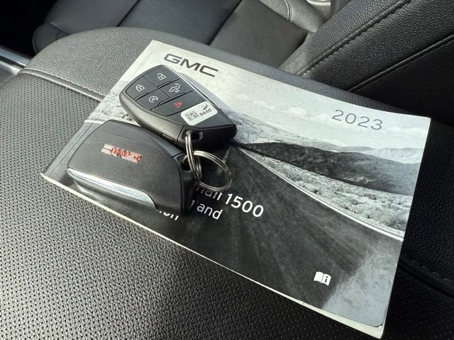 2023 GMC Sierra 1500 SLT