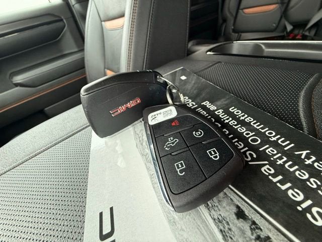 2023 GMC Sierra 1500 AT4