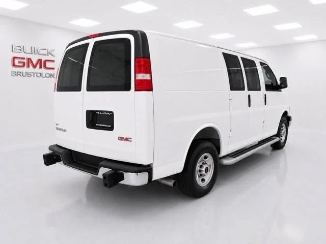 2025 GMC Savana Cargo Work Van
