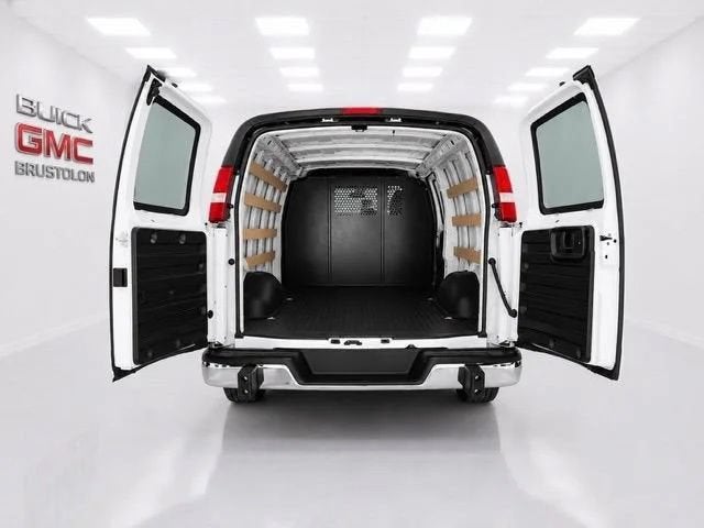 2025 GMC Savana Cargo Work Van