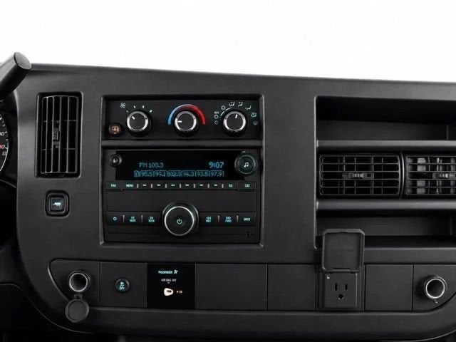 2025 GMC Savana Cargo Work Van