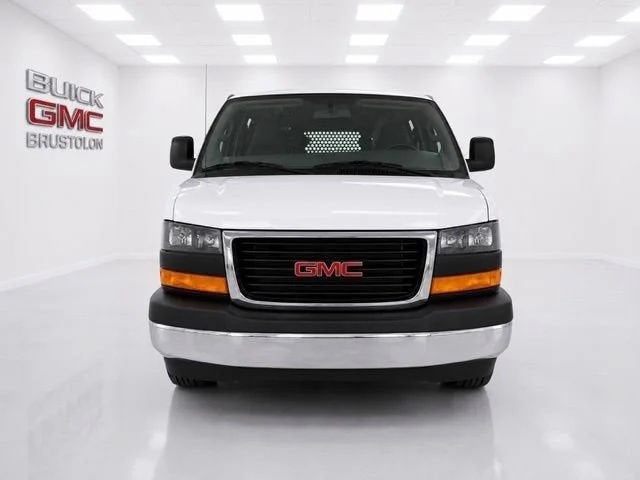 2025 GMC Savana Cargo Work Van