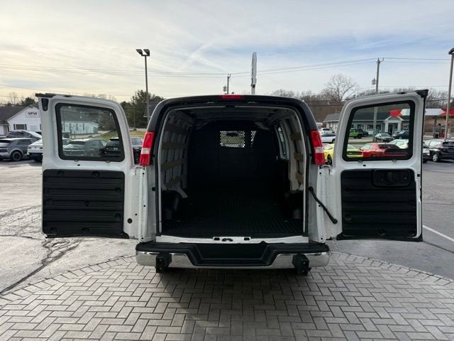 2024 GMC Savana Cargo 2500 Work Van