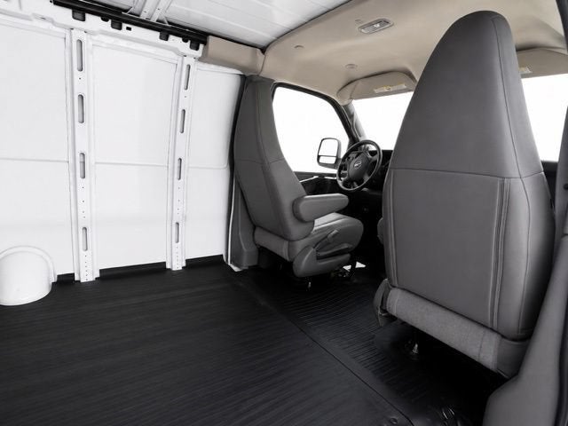 2025 GMC Savana Cargo Work Van