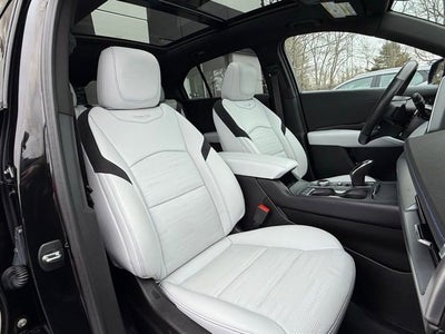 2024 Cadillac XT4 Sport