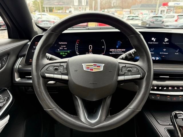2024 Cadillac XT4 Sport