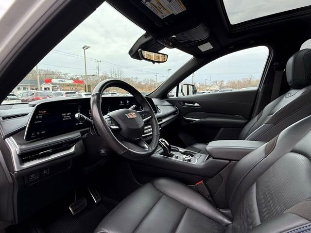 2024 Cadillac XT4 Sport