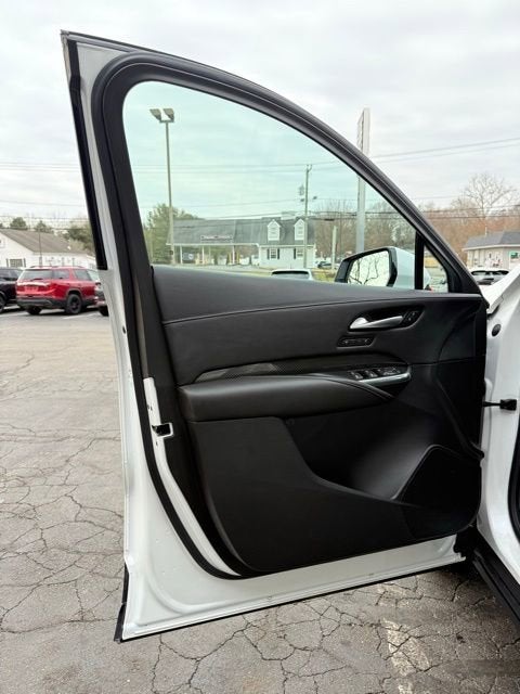 2024 Cadillac XT4 Sport