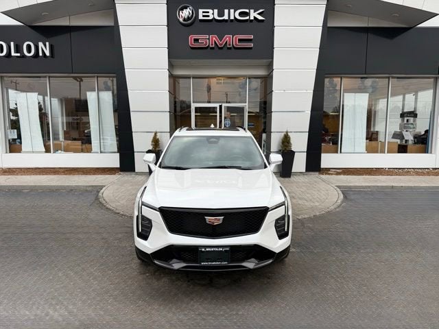 2024 Cadillac XT4 Sport