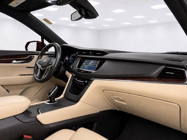 2017 Cadillac XT5 Luxury AWD