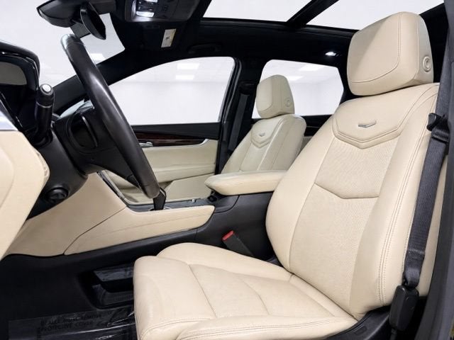 2017 Cadillac XT5 Premium Luxury AWD