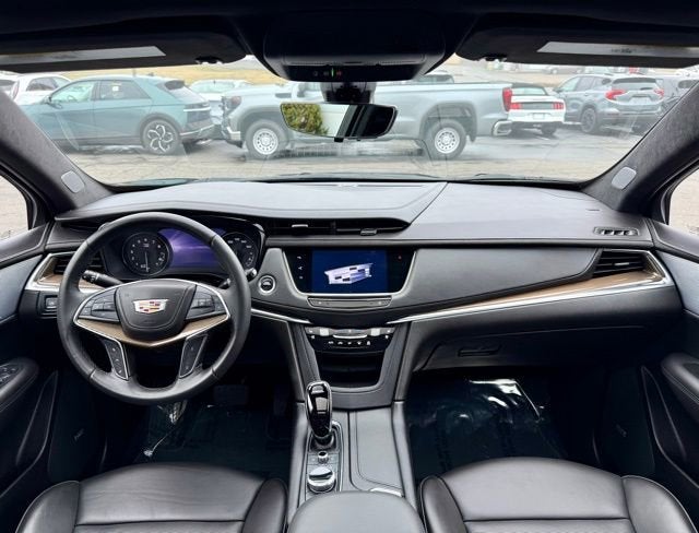 2023 Cadillac XT5 Premium Luxury