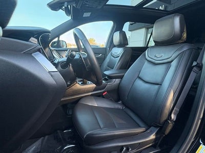 2025 Cadillac XT6 Sport