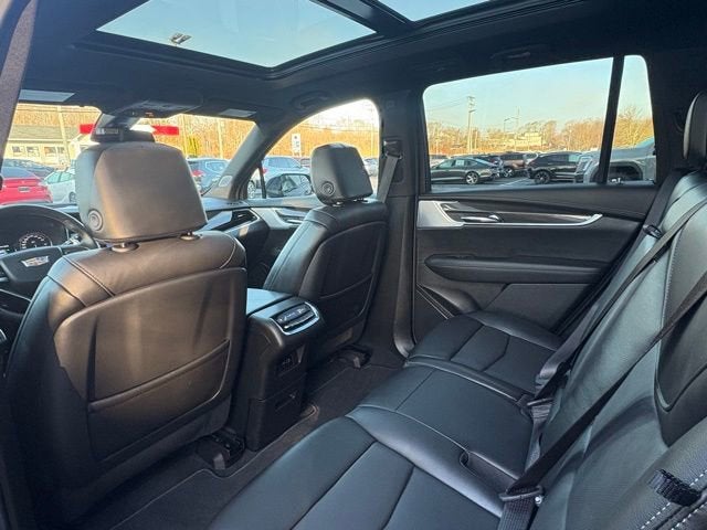 2025 Cadillac XT6 Sport