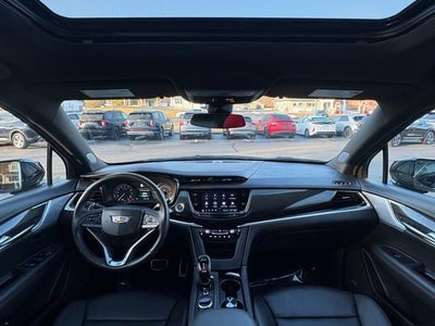 2025 Cadillac XT6 Sport