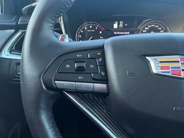 2025 Cadillac XT6 Sport