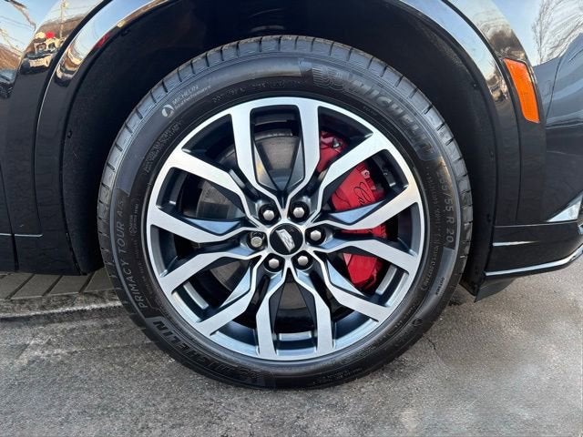 2025 Cadillac XT6 Sport