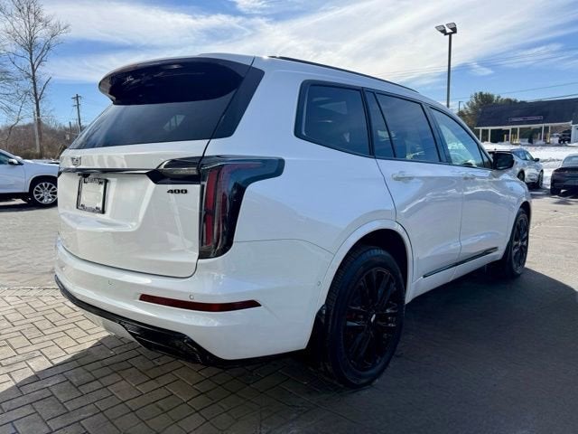 2024 Cadillac XT6 Sport