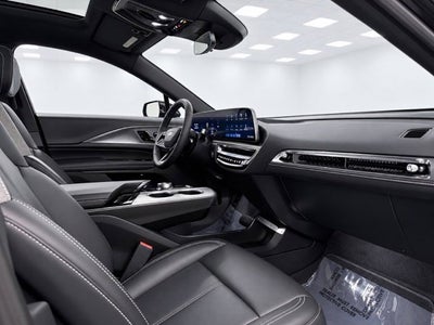 2024 Cadillac LYRIQ Tech