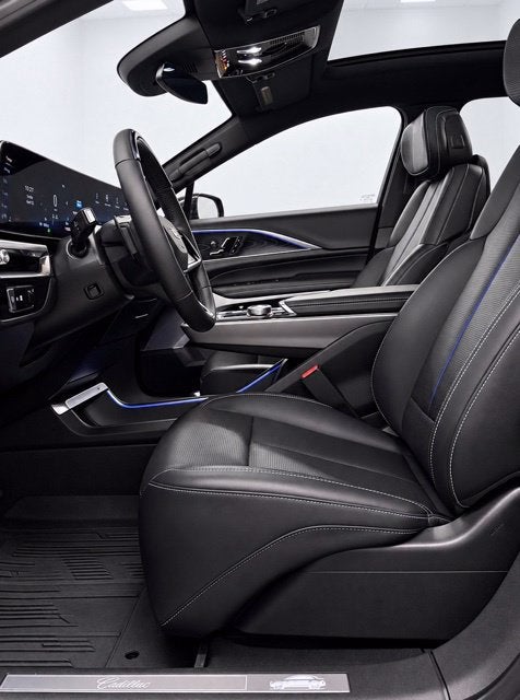 2025 Cadillac LYRIQ Luxury 1