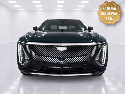 2024 Cadillac LYRIQ Luxury 1