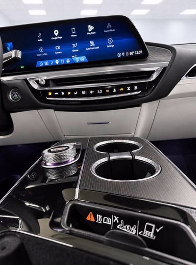 2024 Cadillac LYRIQ Luxury 1