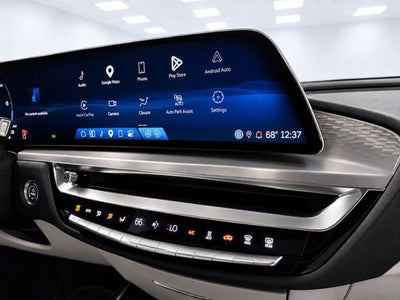 2024 Cadillac LYRIQ Luxury 1